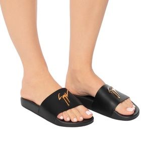 Giuseppe Zanotti Black Slides (38)